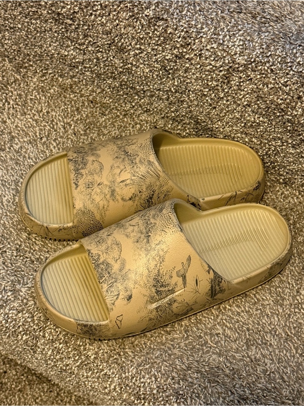 Nike Beige Tan Printed Slide Sandals